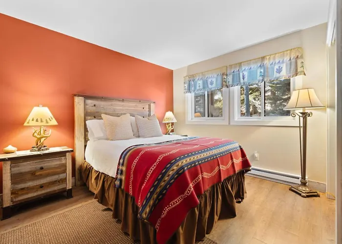 Apartment Rmr: Sleeping Indian West 1 In *